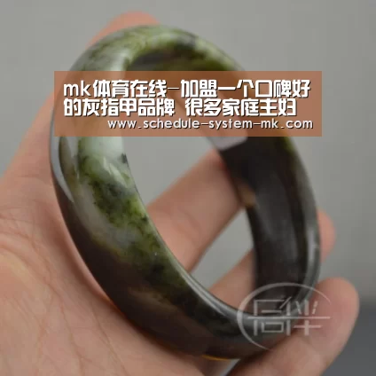mk体育在线-加盟一个口碑好的灰指甲品牌 很多家庭主妇成为了女强人(图2) mk体育官网
